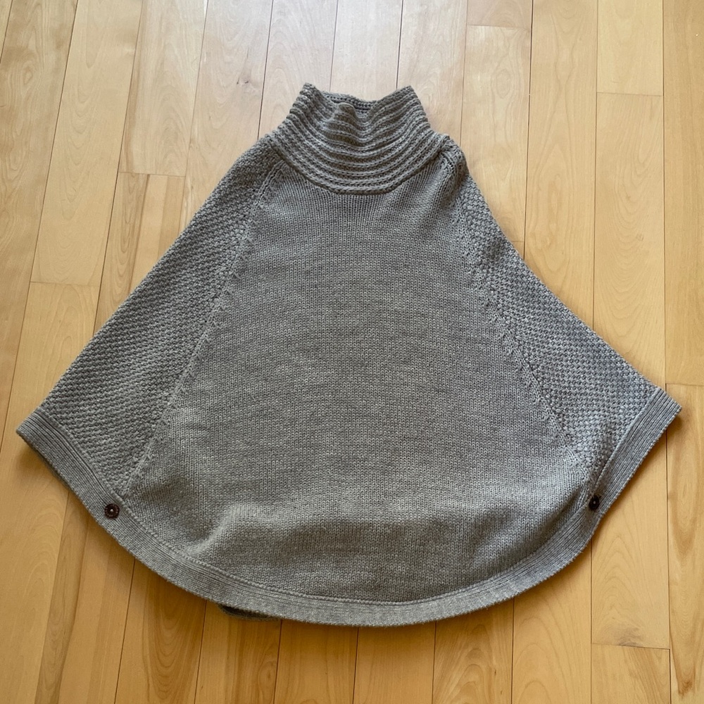 Joules, big girls Knit Poncho Sweater - Gray
